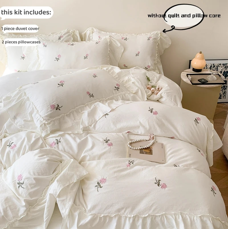 Dreamy Elegance Ruffled Bed Set – Where Sophistication Meets Timeless Style