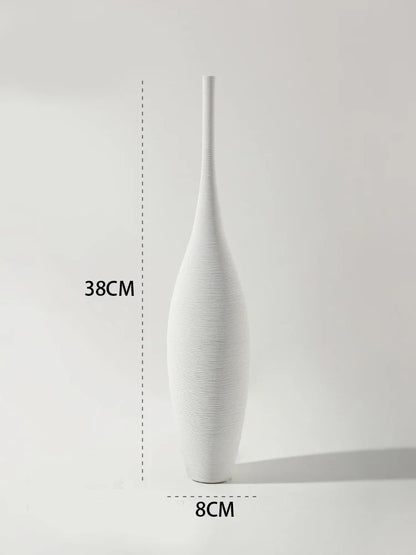 Modern Ceramic Elegance – Minimalist Tabletop Vase