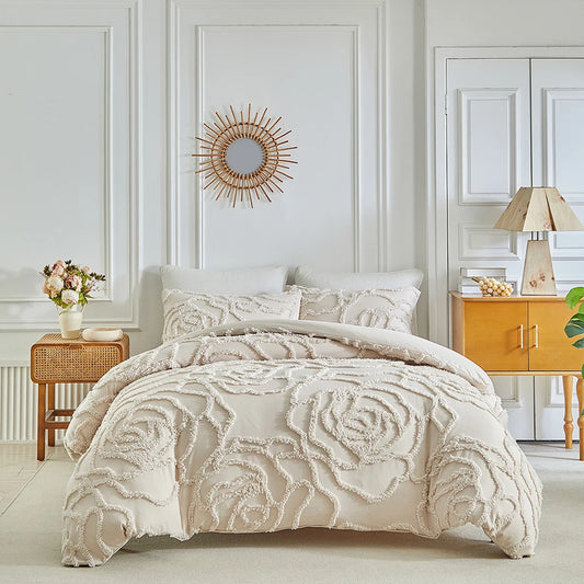 Add a touch of timeless elegance to your bedroom with this 3-piece duvet cover set, featuring a charming rose pattern.
